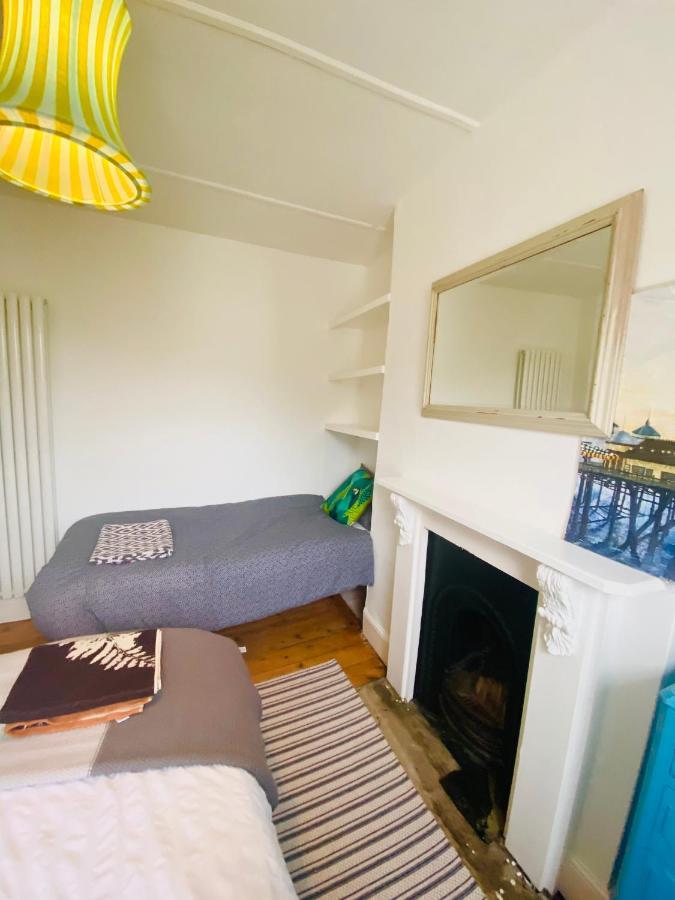 Lovely Seaside Town House Χέιστινγκς Εξωτερικό φωτογραφία